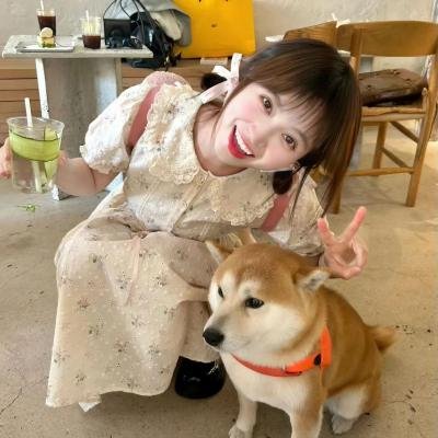 窗外是蓝星